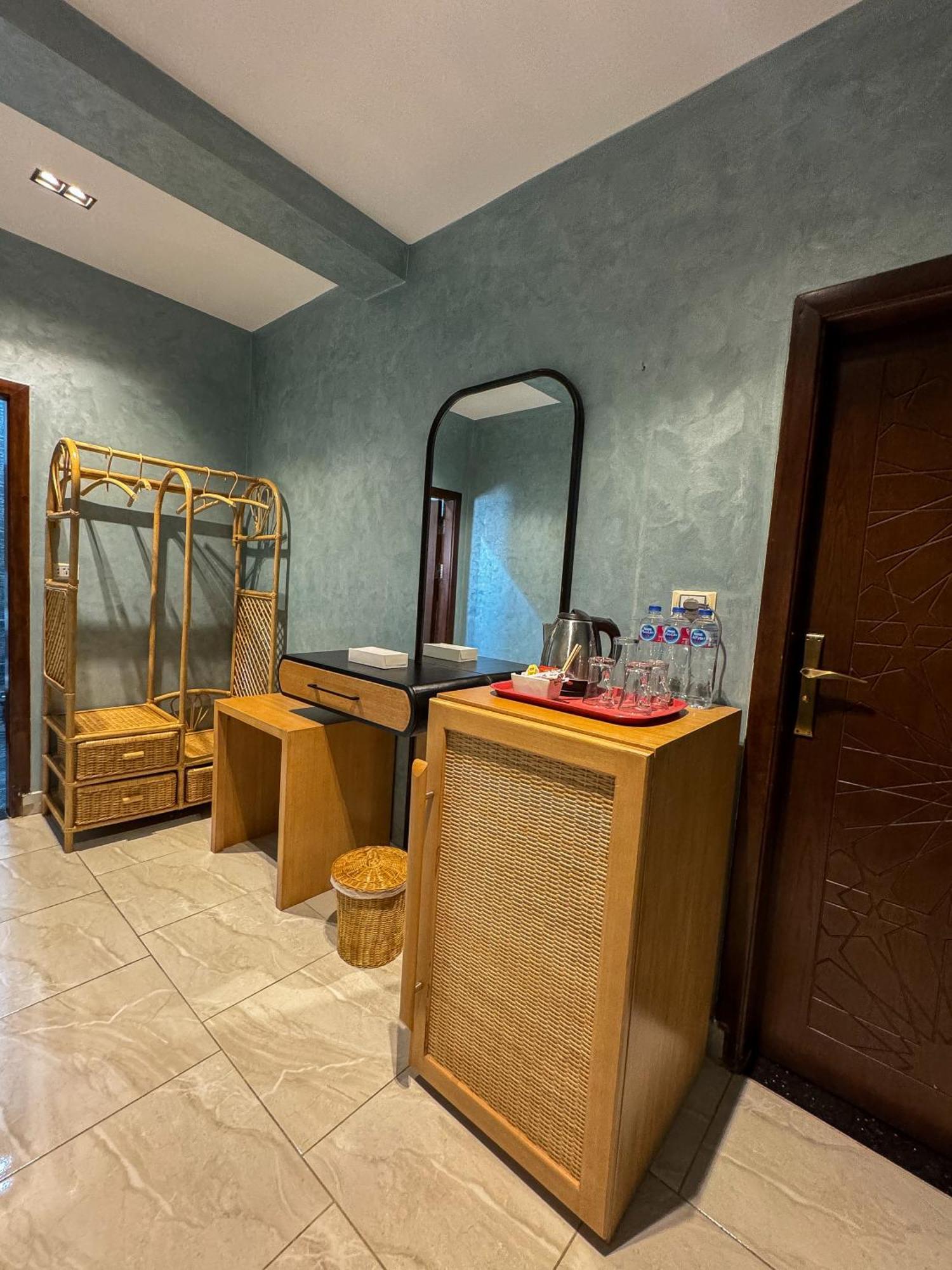 Jimmy Pyramids Hotel Kafrat al Jabal Exterior photo