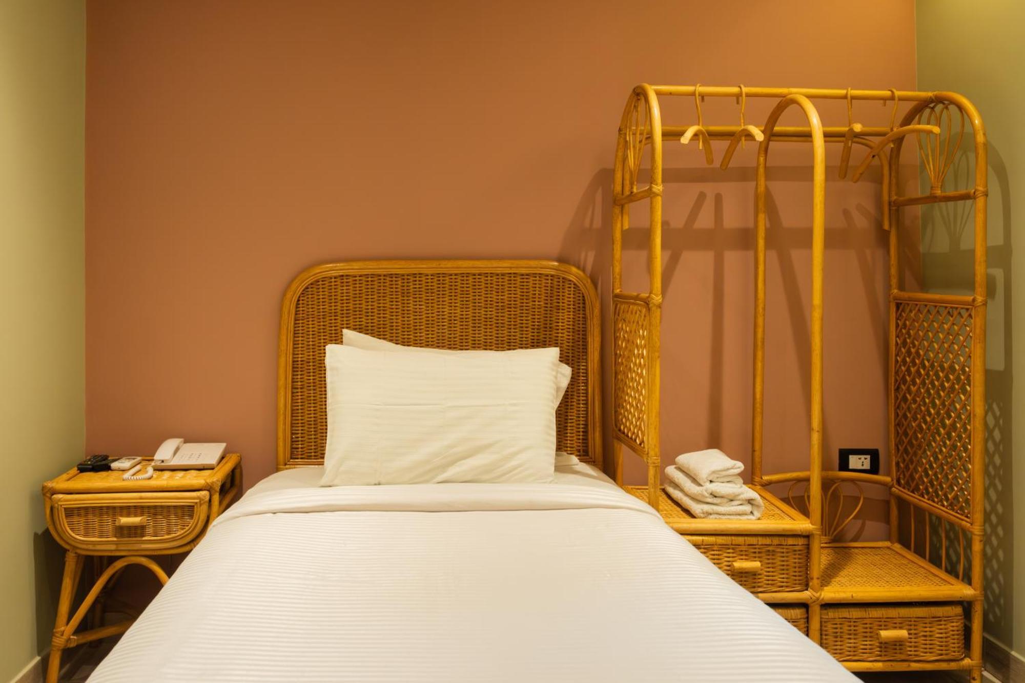 Jimmy Pyramids Hotel Kafrat al Jabal Exterior photo