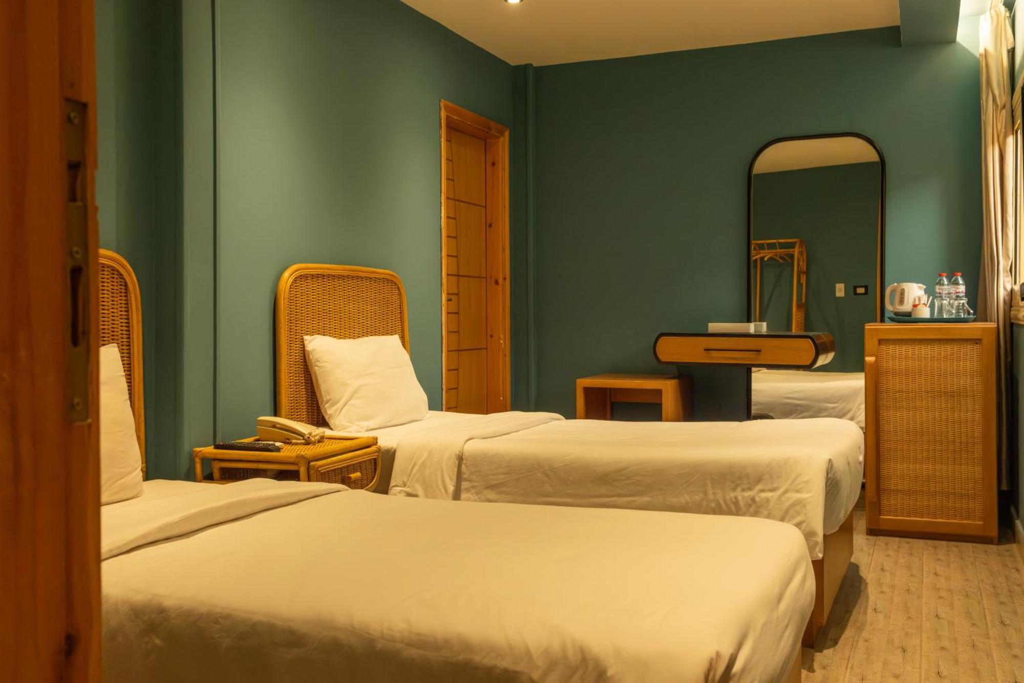 Jimmy Pyramids Hotel Kafrat al Jabal Exterior photo