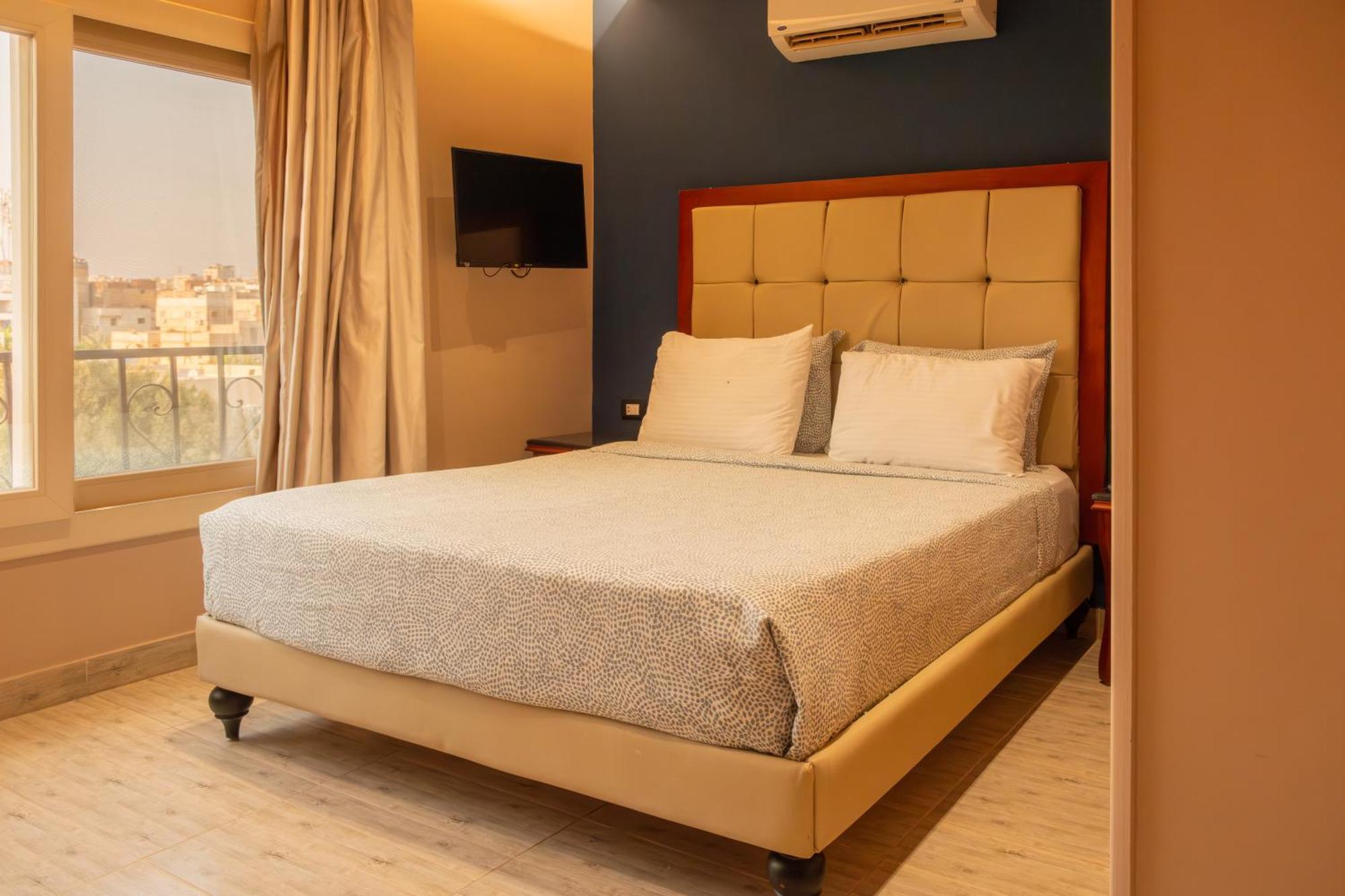 Jimmy Pyramids Hotel Kafrat al Jabal Exterior photo