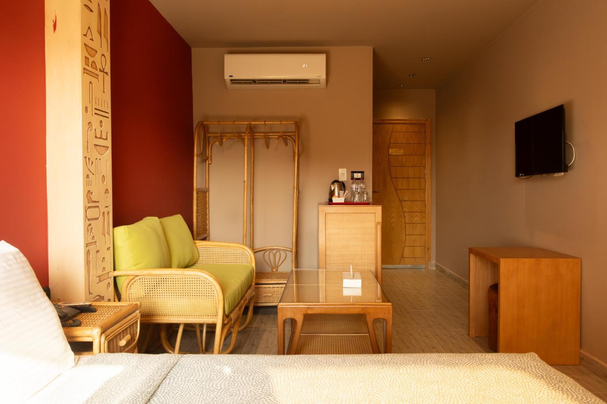 Jimmy Pyramids Hotel Kafrat al Jabal Exterior photo